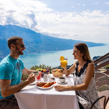 Hotel Le Balze - Aktiv & Wellness Tremosine Esterno foto