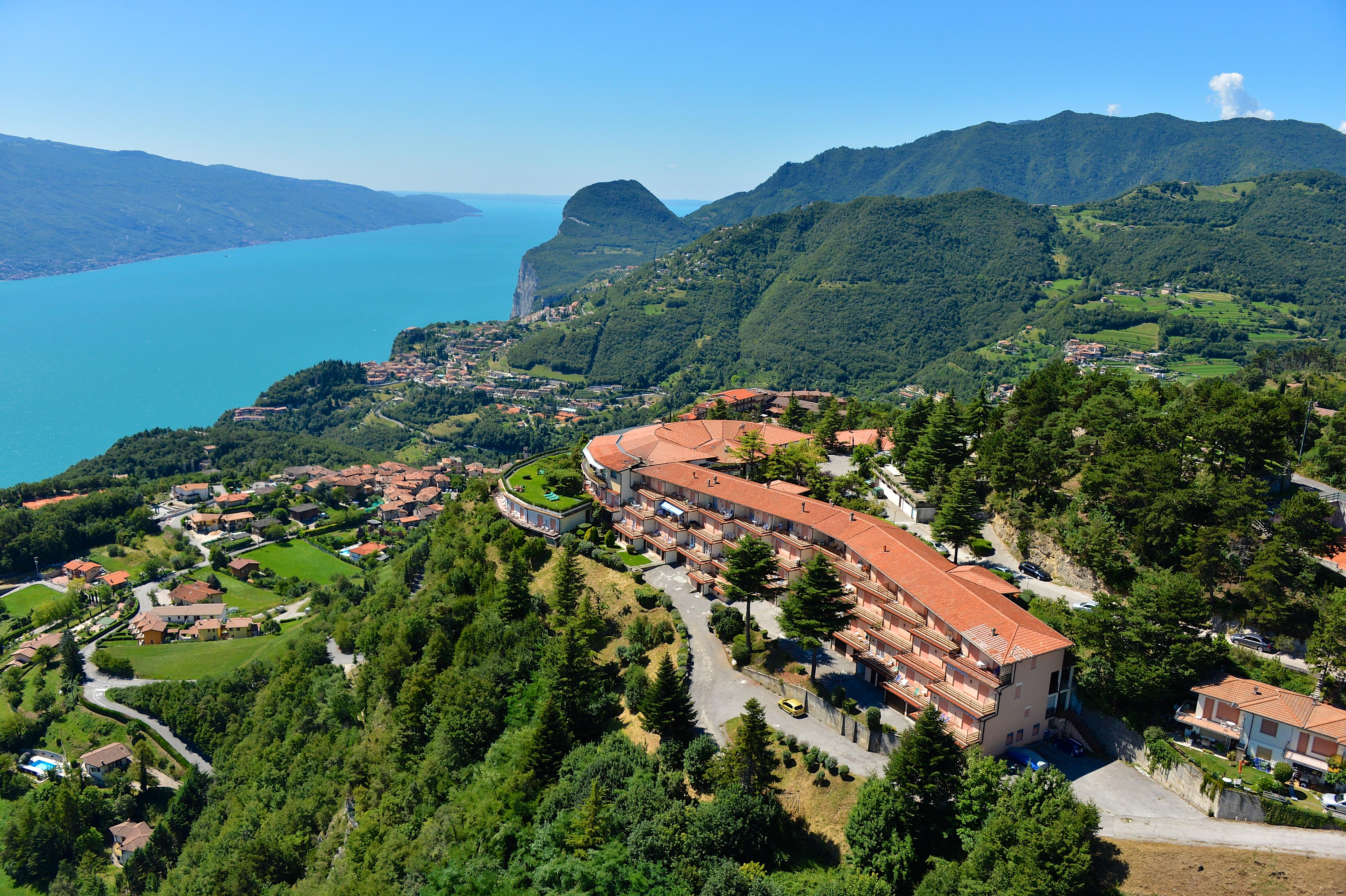 Hotel Le Balze - Aktiv & Wellness Tremosine Esterno foto