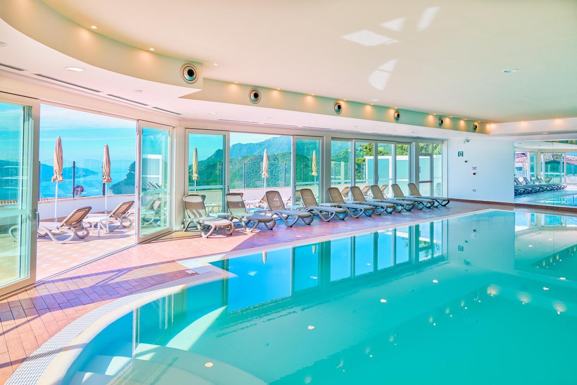 Hotel Le Balze - Aktiv & Wellness Tremosine Esterno foto
