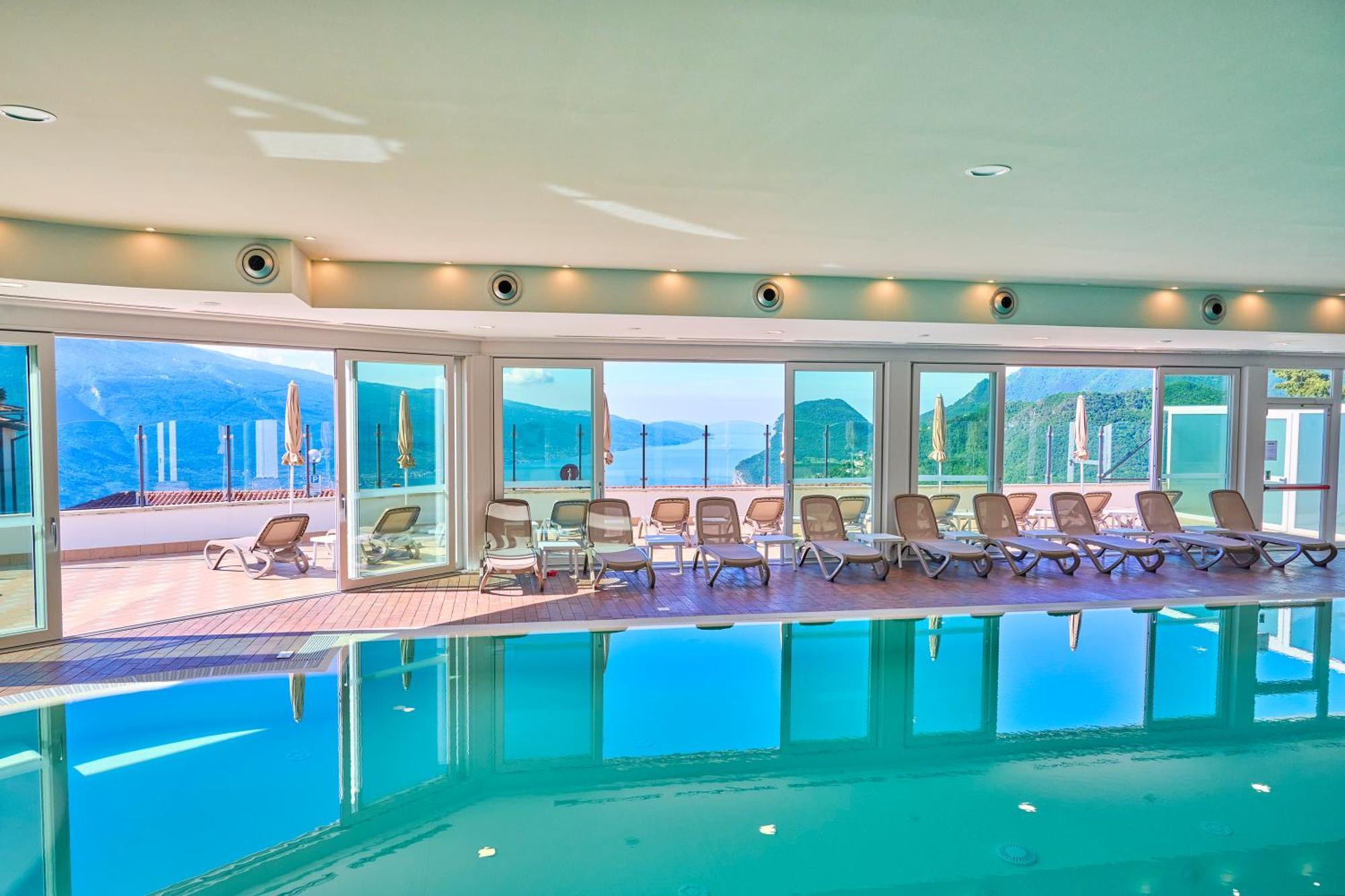 Hotel Le Balze - Aktiv & Wellness Tremosine Esterno foto