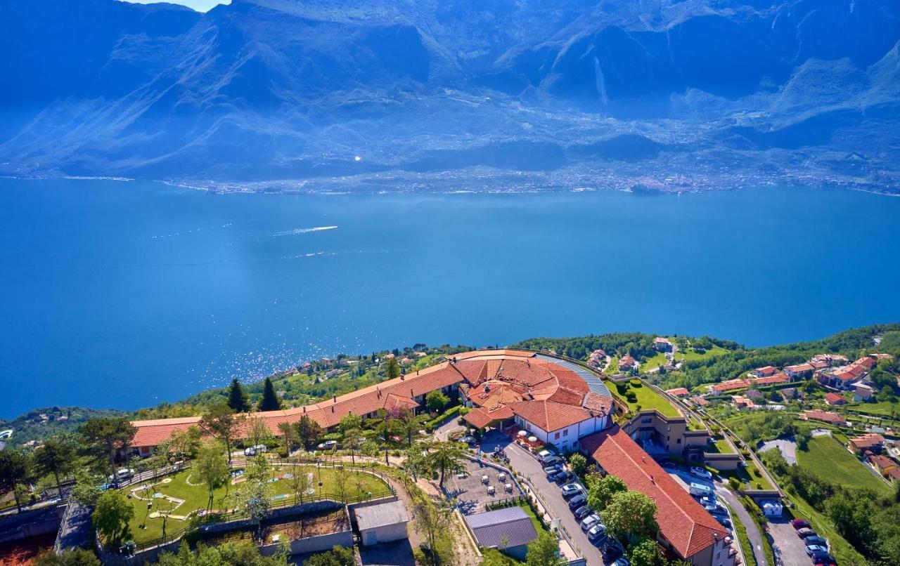 Hotel Le Balze - Aktiv & Wellness Tremosine Esterno foto